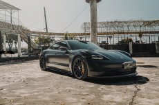 画像23: Porsche ポルシェ Taycan タイカン フロント リップスポイラー 本物Drycarbon ドライカーボン (23)